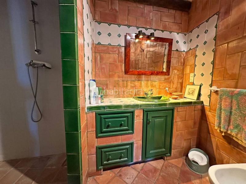 Foto d3e4d7d1-8539-49a4-9da0-d7f6ffb331c5. Masia amb aparcament a Forallac