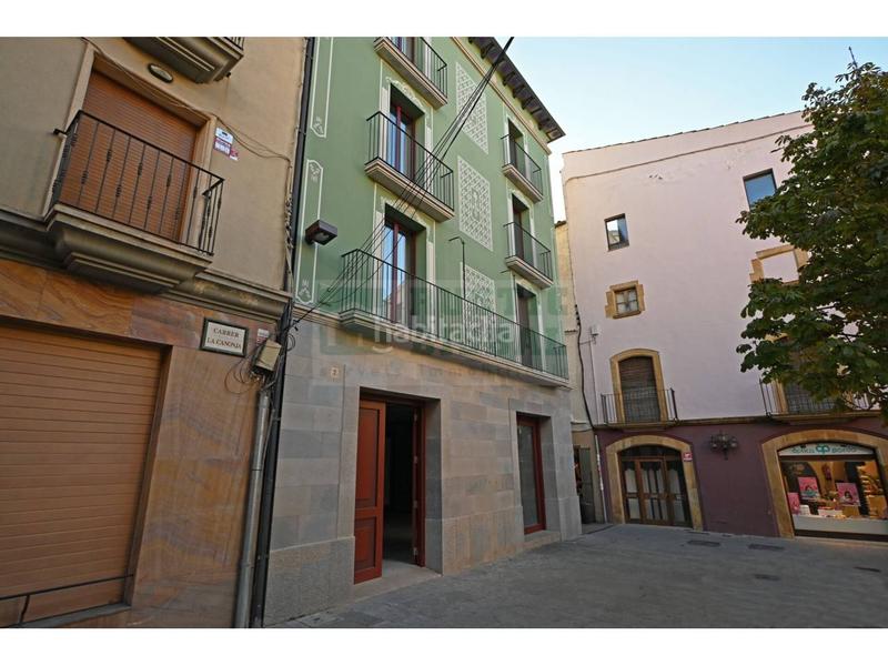 Foto a5fe76a0-ac6a-4c3a-a7d6-e20dc33762ce. Affitto locale commerciale in Bisbal d´Empordà (La)