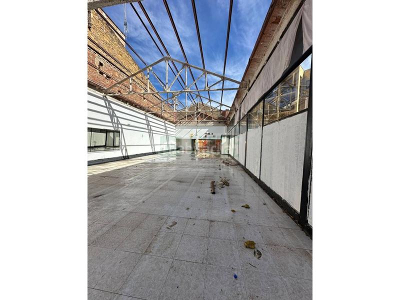 Foto 543feebf-cc0f-4c9e-ae75-59221e6e923c. Fabrikhalle in Bisbal d´Empordà (La)