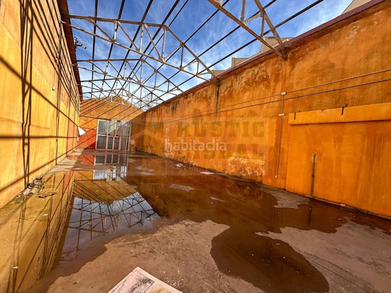 Foto 66611e4a-6031-41d5-8ab3-4ee75f2054ff. Fabrikhalle in Bisbal d´Empordà (La)