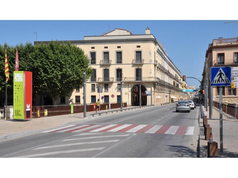 Foto a201bbcc-d92e-49ed-8555-8d53a39f7a2b. Fabrikhalle in Bisbal d´Empordà (La)