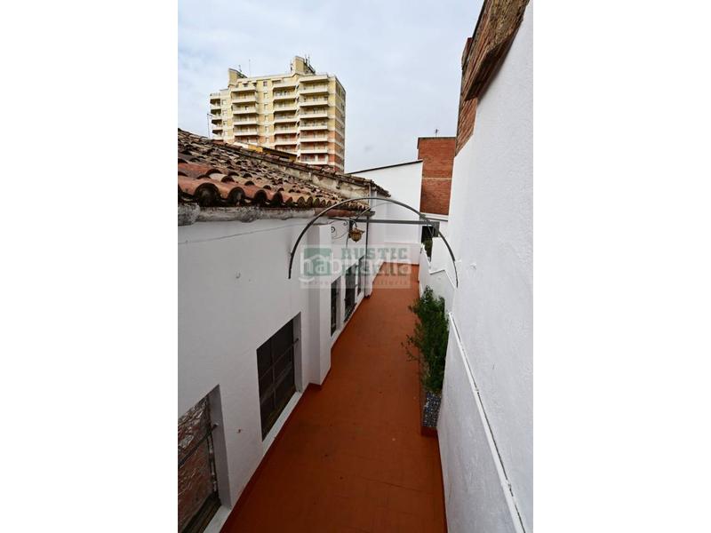 Foto 9e84c421-351c-46d8-a320-da37f0c68eeb. Mas avec chauffage parking dans Bisbal d´Empordà (La)