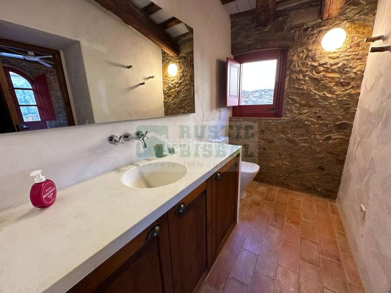 Foto 19b17184-0d6e-4260-b2a6-0d9a49822e6c. Location mas avec chauffage dans Forallac