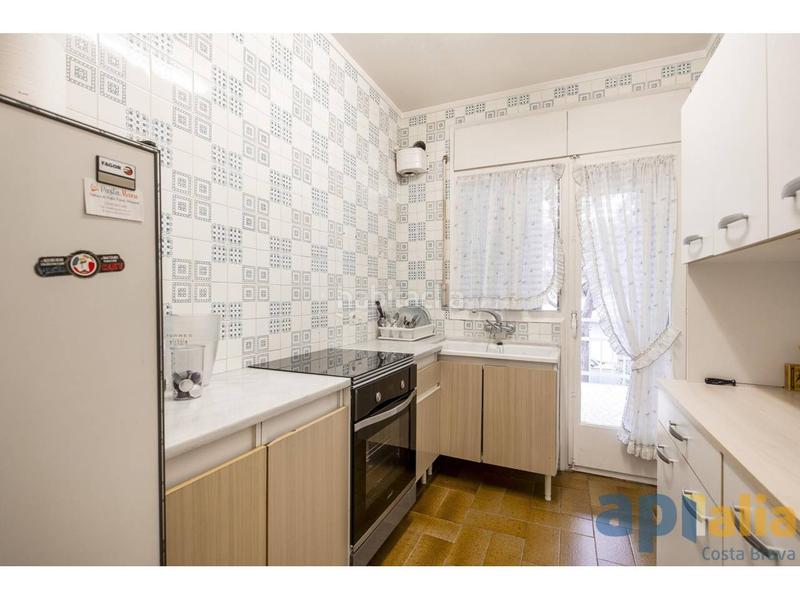 Foto a947a6d6-9a4c-41f7-b8e2-8e68618acd98. Flat with parking in Port d´Aro Platja d´Aro