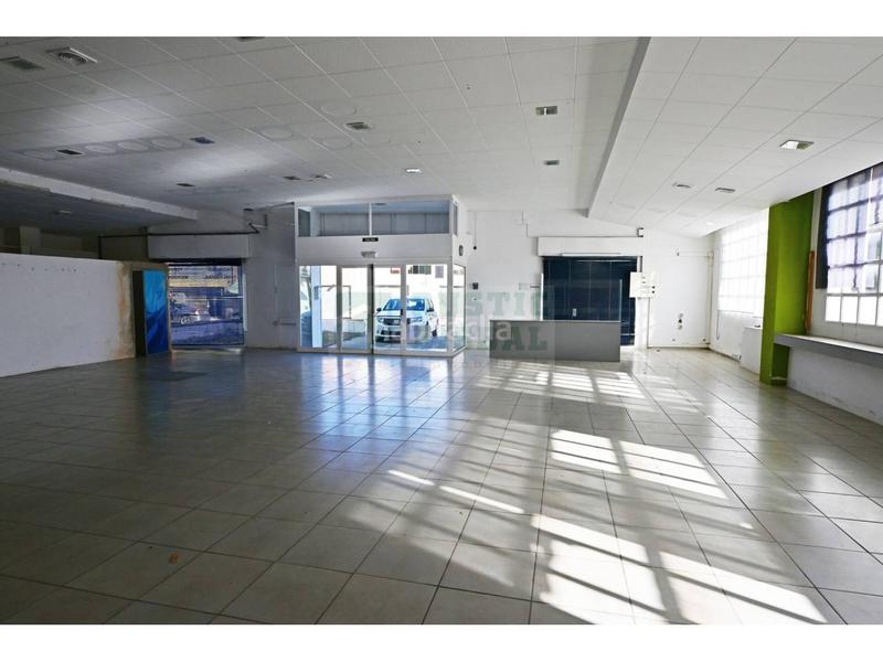 Foto 8888b5d4-e2cb-4205-91a1-4a221522a2f6. Miete fabrikhalle in Bisbal d´Empordà (La)