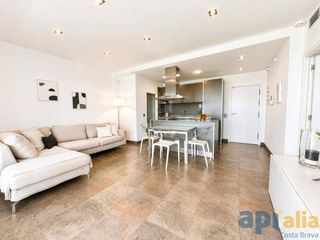 Apartament  Avenida reina fabiola. Piso en venta en avenida reina fabiola