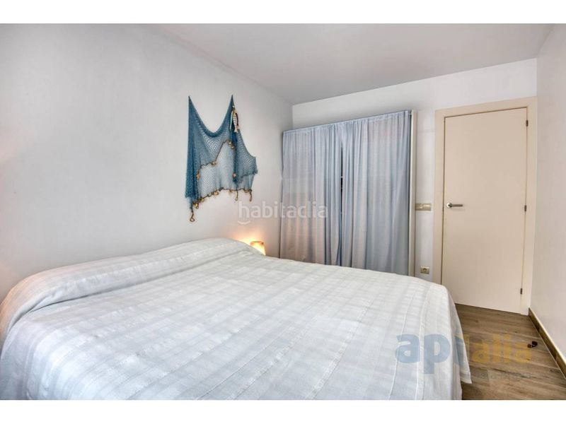 Foto d6386518-8e03-4a9d-8fa4-6cc57f316300. Pis a Centre Palamós