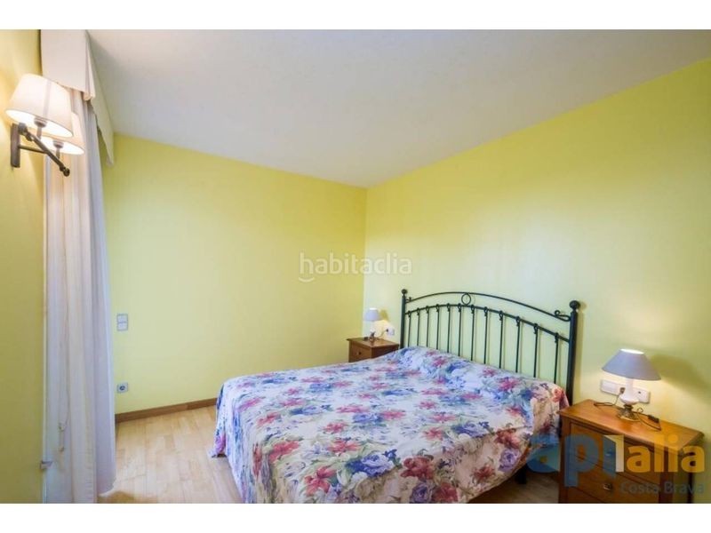 Foto 12c6dd37-d581-44c1-9370-1fc58bd1969b. Apartament amb calefacció aparcament piscina a S´Agaró