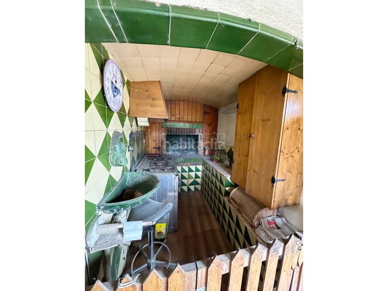 Foto 6a9ffe7a-2867-4750-9aa7-b84b38d5ae66. Casa amb calefacció aparcament piscina a Bisbal d´Empordà (La)