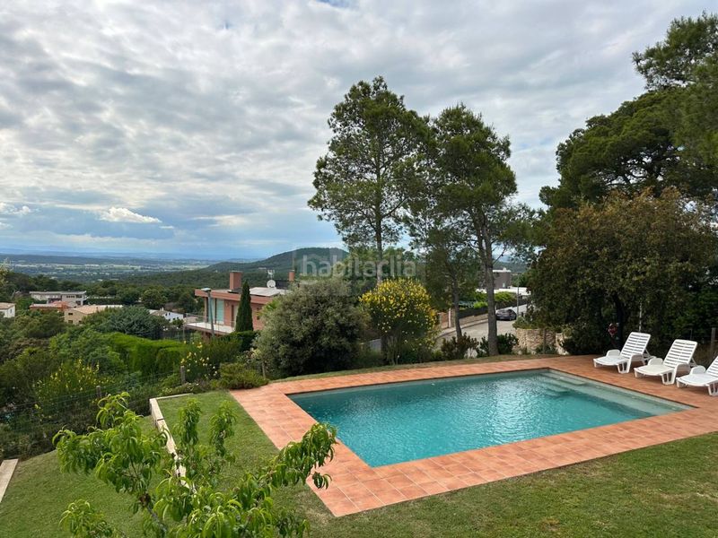 Foto 40492fa4-ce7a-4abf-b098-0e1f289d5ab8. Rent house with heating pool in residencial Begur-esclanyà Begur