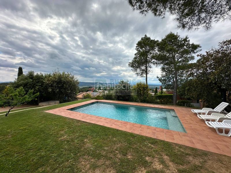 Foto c9e3f510-08fd-410e-8d72-c3b06cf18fcd. Rent house with heating pool in residencial Begur-esclanyà Begur