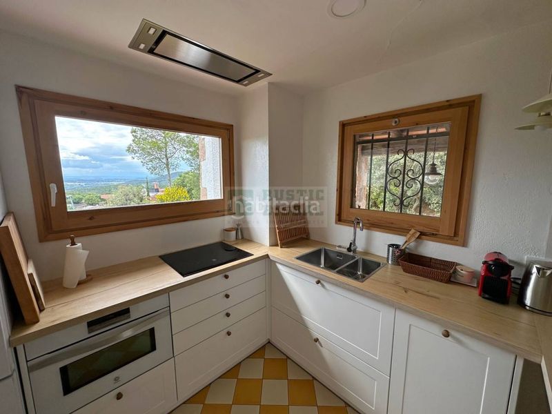 Foto ffb864d7-a934-4642-b2ec-96422d30f8c2. Rent house with heating pool in residencial Begur-esclanyà Begur