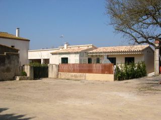 Casa  Calle disseminat mas nou parc. 26, pol.3. Casa en alquiler de segunda residencia en gualta con jardín priv