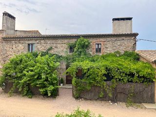 Miete Bauernhof  Calle veïnat de panedes. Alquiler de casa rural con encanto en llagostera para temporada