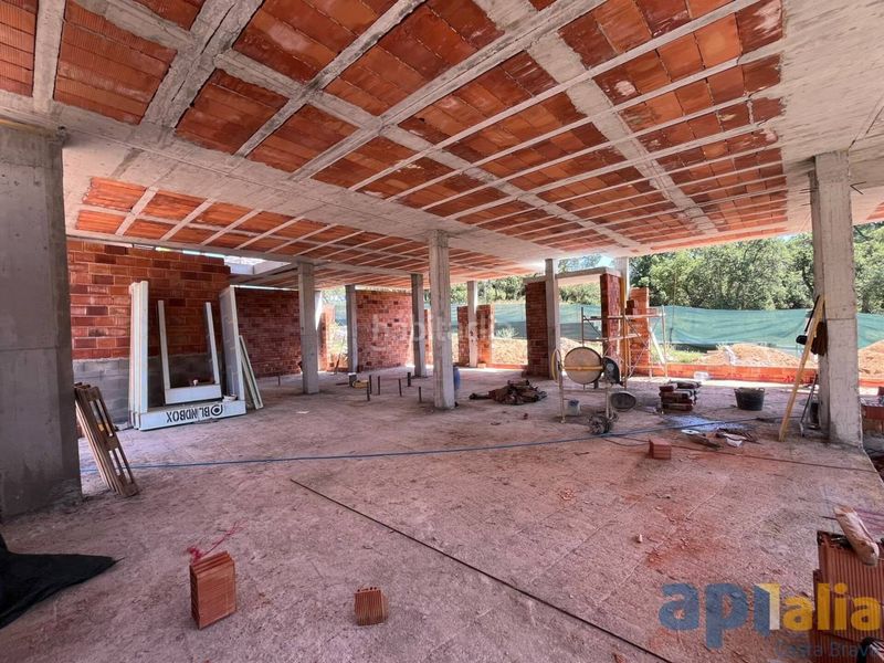 Foto 85cd1dd5-3575-474c-8e2f-e24383298f80. Xalet amb piscina a Cabanyes-Mas Ambrós-Mas Pallí Calonge