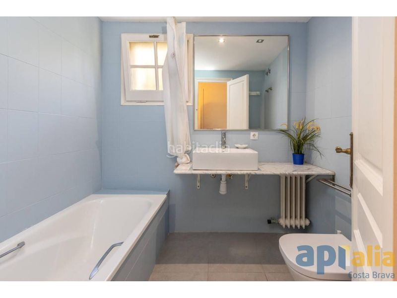 Foto 04945dfb-a102-4e31-8c68-6c2676703286. Casa amb aparcament a Llafranc