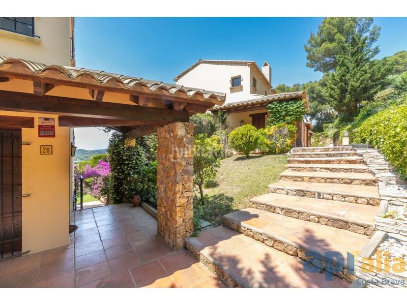 Foto 14c99ca9-3104-4732-a0cc-2ef2a8100362. Casa amb aparcament a Llafranc