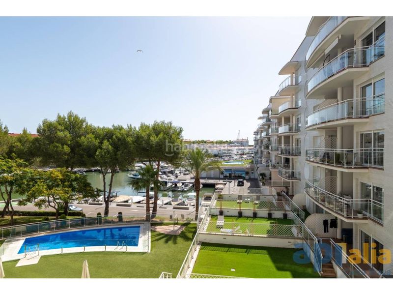 Foto b4126b40-ec1f-4431-b54c-aa1cd39ea40e. Pis amb piscina a Port d´Aro Platja d´Aro