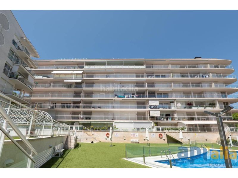Foto b6ee21fe-b12e-487a-8468-fa67b199a8ed. Pis amb piscina a Port d´Aro Platja d´Aro