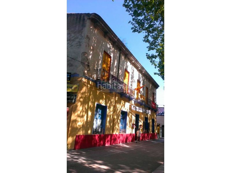 Foto 6bb1b278-46fd-4063-a012-ce8cc745dbd3. Edifici a paseo marimon asprer 11 a Bisbal d´Empordà (La)