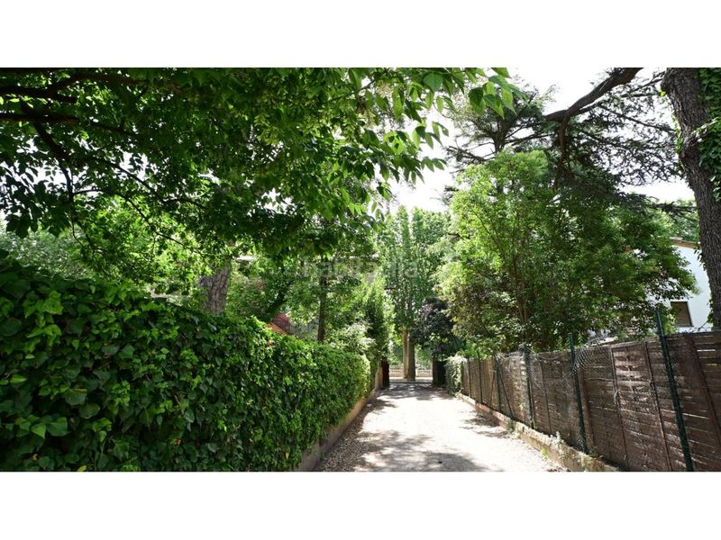 Foto 88d48e34-818a-473f-a268-e02bd771af88. Edifici a paseo marimon asprer 11 a Bisbal d´Empordà (La)