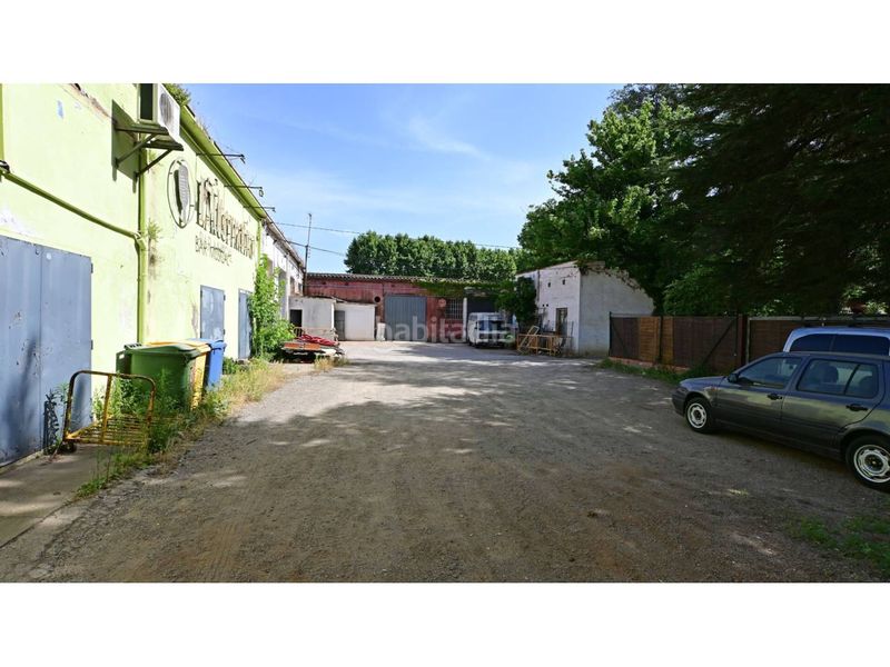Foto ccdebe83-fd57-420b-9bb6-31873a98050c. Edifici a paseo marimon asprer 11 a Bisbal d´Empordà (La)