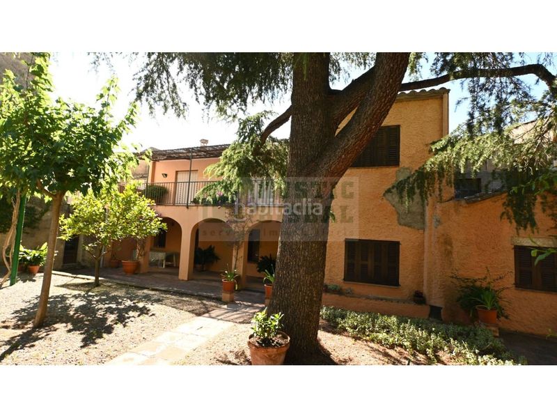 Foto b25d9fba-b633-4a27-b889-7743ec354586. Masia amb aparcament a Poble Calonge