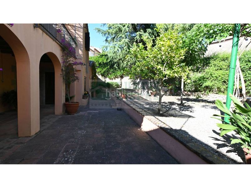 Foto e5cb0015-5520-4bda-aba2-f9289321f099. Masia amb aparcament a Poble Calonge