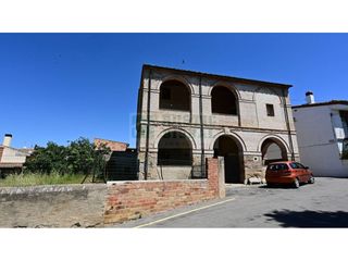Bauernhof  Calle de la creu. Masía señorial en venta en pontós con jardín, terrazas porticada