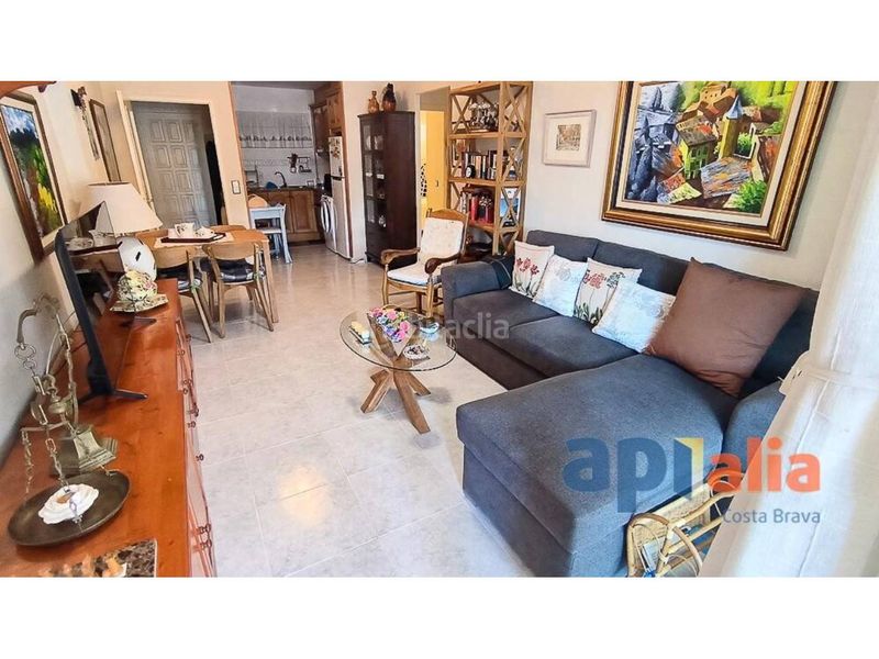 Foto 0233b4bf-2fde-4240-ad62-cef2cbdcb7e3. Apartament amb aparcament piscina a Poble Calonge