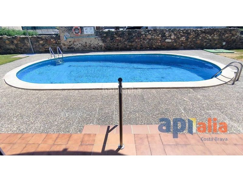 Foto 7e847a61-6ff3-469b-bbf1-4f027a8bf96f. Apartament amb aparcament piscina a Poble Calonge