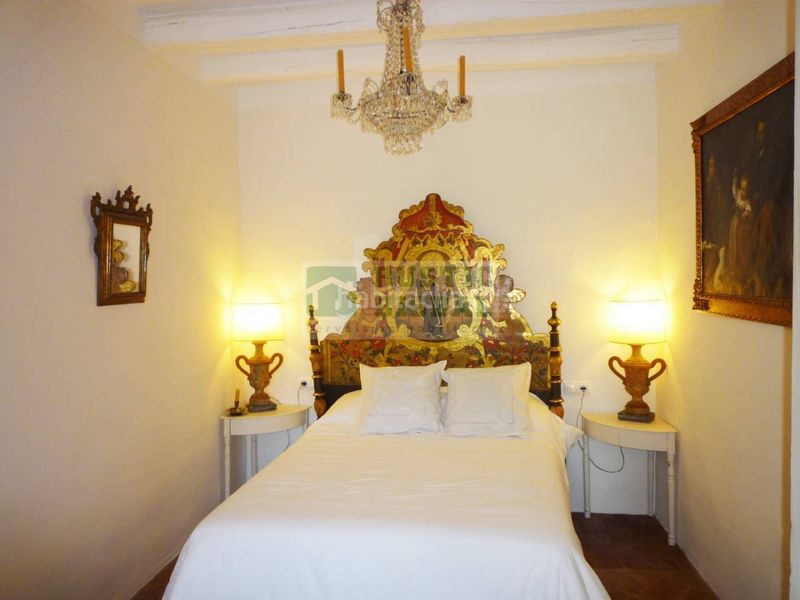 Foto 7531b580-d17f-4a35-bbd7-25f7e322b34a. Rent country house with heating in Navata