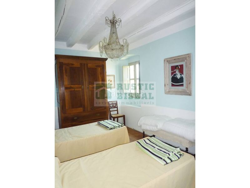 Foto 80ae37f4-c145-432f-bf99-d7b15df5c0f1. Rent country house with heating in Navata