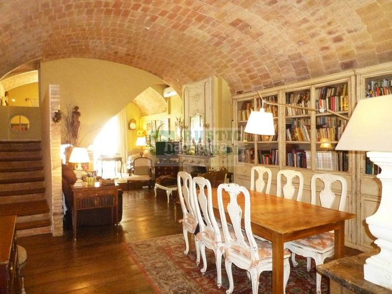 Foto bdc5cb42-347e-4299-8b5a-42cf633d8266. Rent country house with heating in Navata