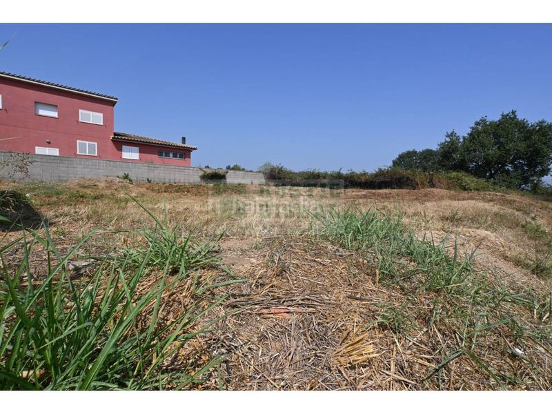 Foto c4b5a7ca-9f09-4a9f-b615-47dc5350781a. Terreno residencial parcela edificable en venta , baix empordà en Verges
