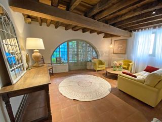 Lloguer Masia a Corçà. Casa rústica con terraza de alquiler temporal de invierno en cor