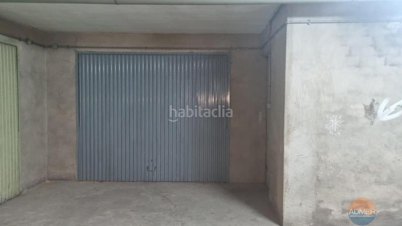 Foto 18fa0dbd-6826-49cc-ba6d-d018d166e8b3. Parking voiture dans San Javier San Javier
