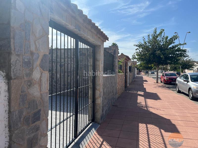 Foto a70f9b17-0190-4b9d-a56b-d26ae9db5c37. Casa amb aparcament a Santiago de La Ribera San Javier