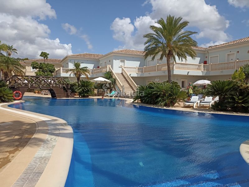 Foto d8556813-cdc0-44c9-aed7-5d8c37a8ffab. Apartament amb calefacció aparcament piscina a La Fustera Benissa