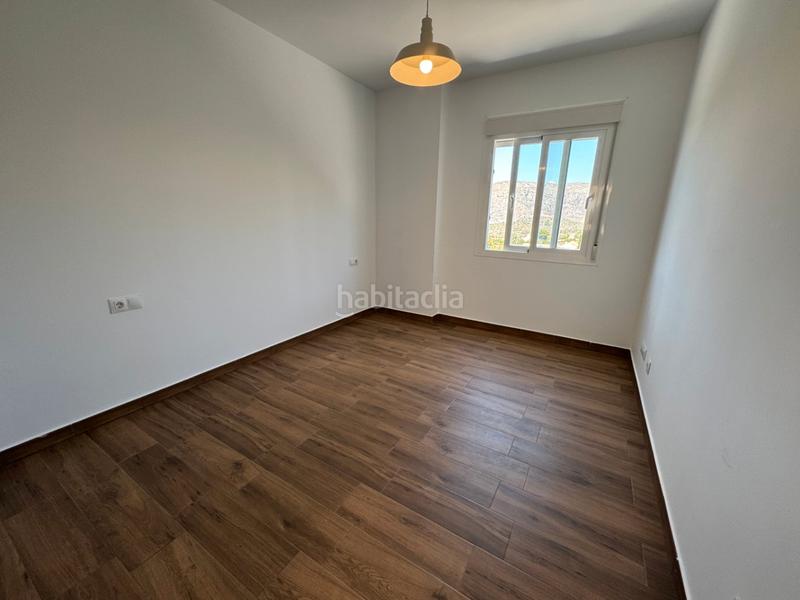 Foto 91c2e450-b6a1-42ba-b23d-e447a52a7c3e. Apartamento en Teulada