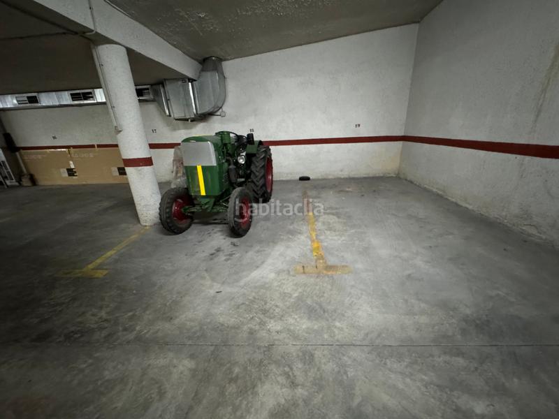 Foto f83eaa39-4191-42ca-8a77-c806654576ec. Parking coche en Teulada