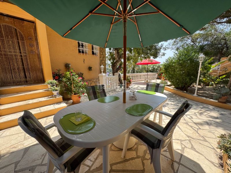 Foto 1ac92b0d-124b-42f9-8127-744e5114940d. Chalet en Cala Advocat-Baladrar Benissa