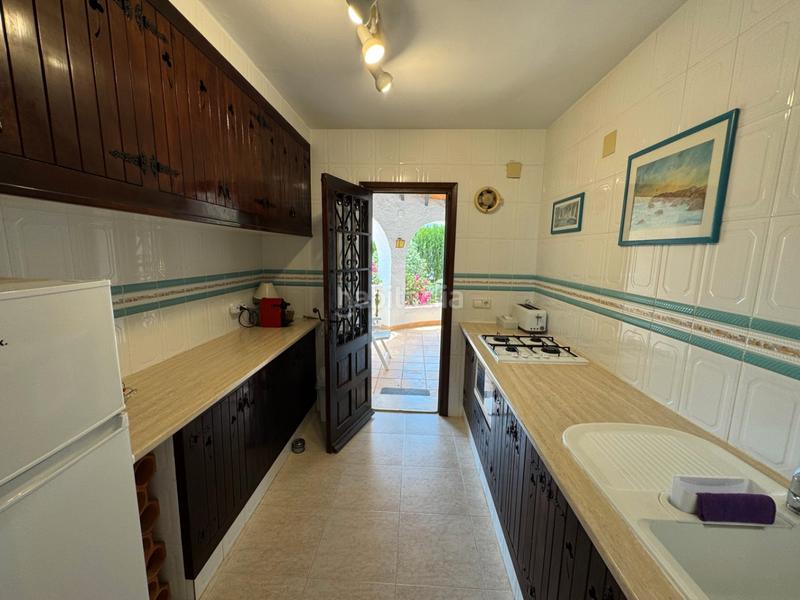 Foto 09479df5-ba79-4c8b-834f-fab9c38f0e98. Chalet en Cala Advocat-Baladrar Benissa