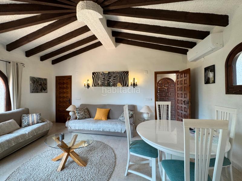 Foto 29c5d3ff-72a3-45c6-8012-91a674a7f4b2. Chalet en Cala Advocat-Baladrar Benissa