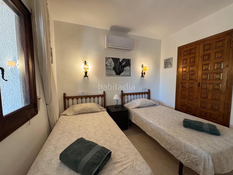 Foto 2e132ed6-fda4-4c66-91a7-6c2ff4bd013b. Chalet en Cala Advocat-Baladrar Benissa