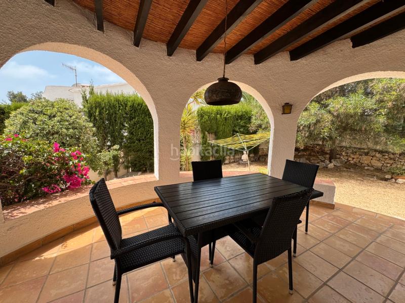 Foto 54d6e6f1-3825-4a1d-a877-efe60589a294. Chalet en Cala Advocat-Baladrar Benissa