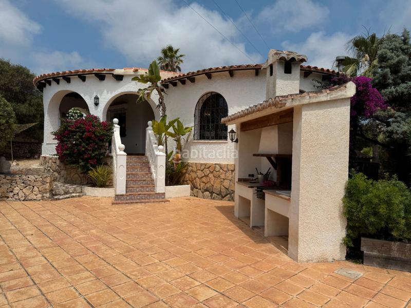 Foto cb3f77b0-9eda-43f5-835b-59ca3a3fec7a. Chalet en Cala Advocat-Baladrar Benissa