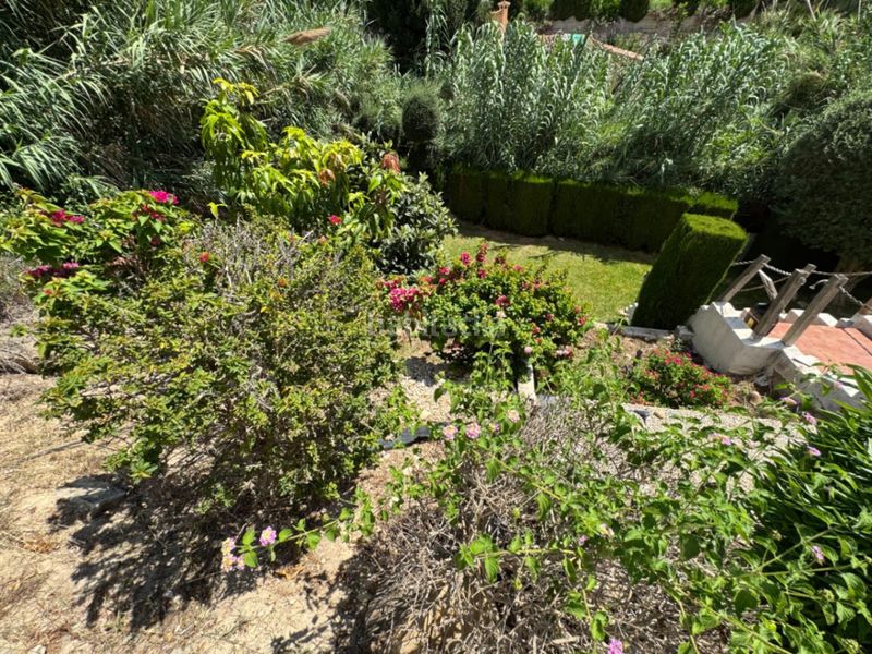 Foto 1fd5faba-05a0-4a98-a35f-30d006f9b8ab. Chalet en Cala Advocat-Baladrar Benissa