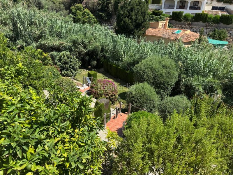 Foto 92b7d969-98cd-477b-bc3b-580a04accaa9. Chalet en Cala Advocat-Baladrar Benissa