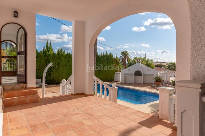 Foto 1cdc8a74-82b3-4b0e-9d15-fb96ae5bd6b3. Chalet en Cala Advocat-Baladrar Benissa